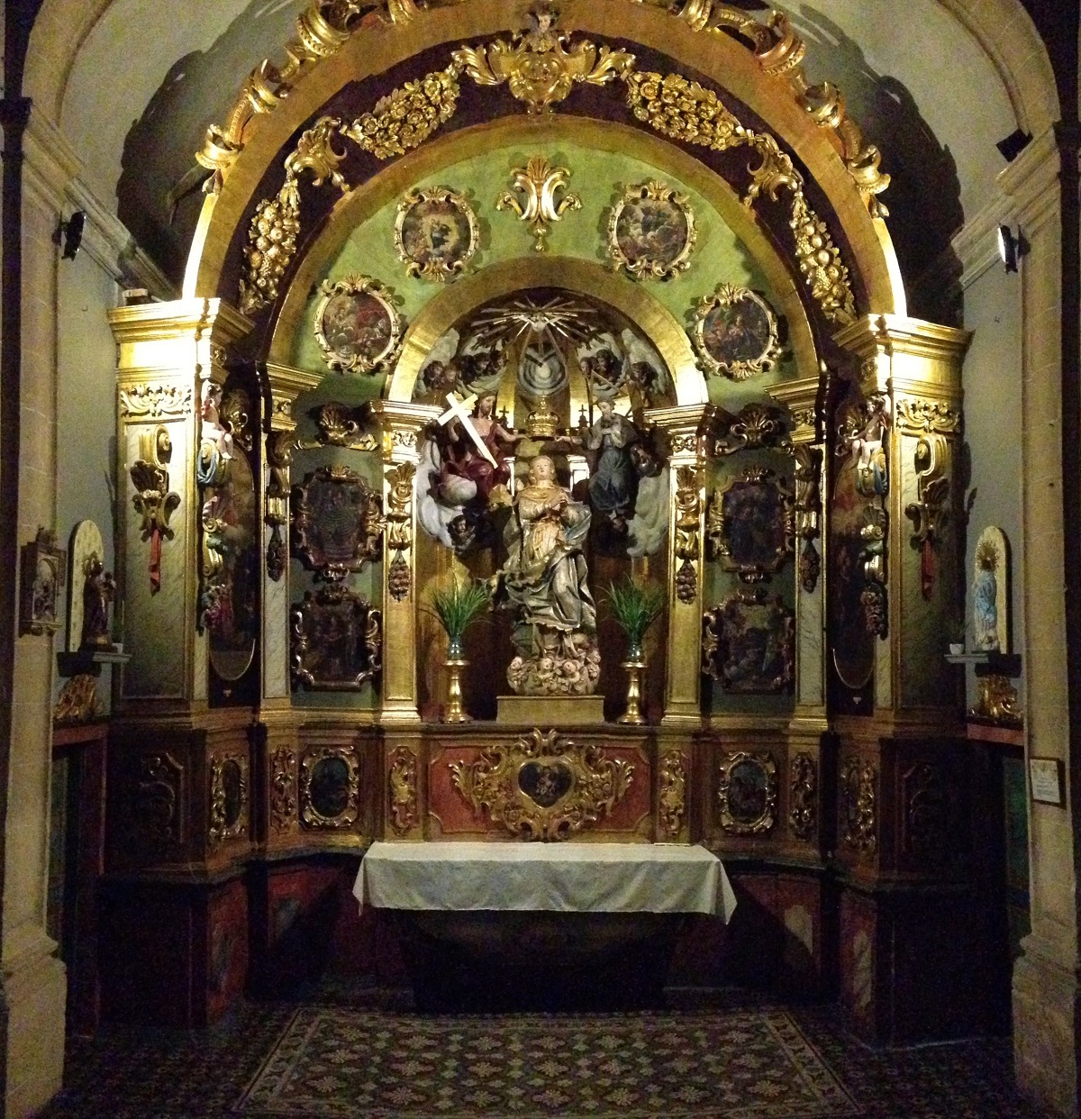 Restauración del retablo de la Coronación de la Virgen